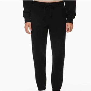 Aritzia TNA Cozy Fleece Boyfriend Fit Sweatpants Black Thick Joggers